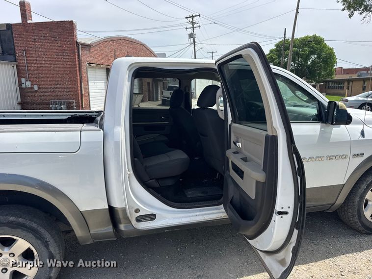 image for item FB7408 2012 Dodge Ram 1500 Crew Cab pickup truck