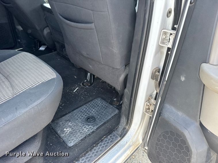 image for item FB7408 2012 Dodge Ram 1500 Crew Cab pickup truck