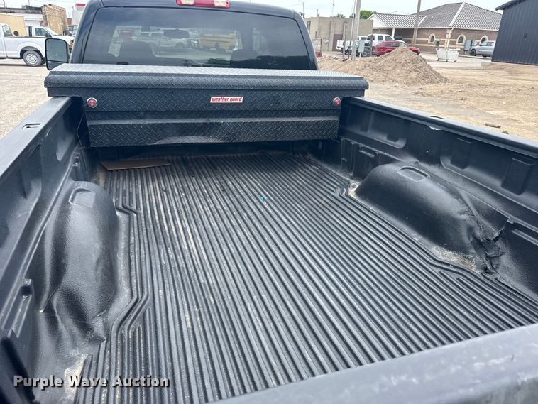 image for item FB7409 2005 GMC Sierra Ext. Cab pickup truck