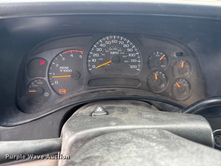 image for item FB7409 2005 GMC Sierra Ext. Cab pickup truck