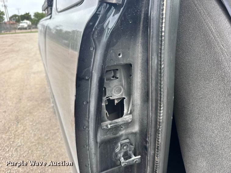 image for item FB7409 2005 GMC Sierra Ext. Cab pickup truck
