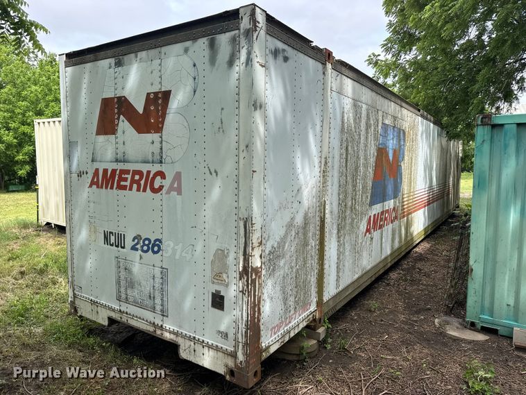 image for item FB7414 Stoughton storage container