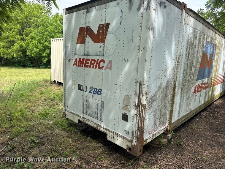 image for item FB7414 Stoughton storage container
