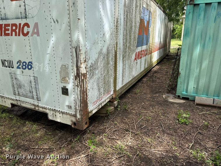 image for item FB7414 Stoughton storage container