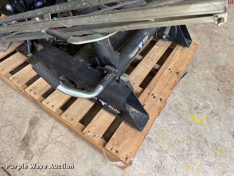 image for item FB7415 (2) fifth wheel hitches