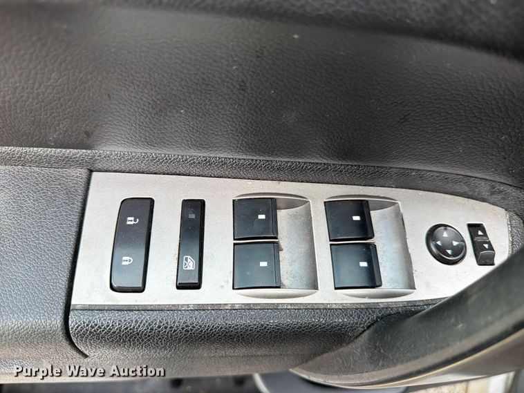 image for item FB8166 2013 Chevrolet Silverado Crew Cab pickup truck