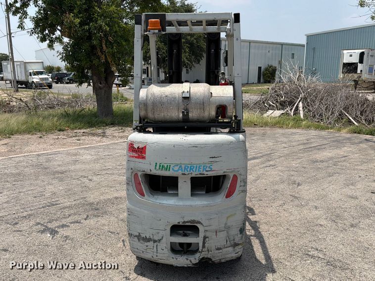 image for item FB8170 2016 UniCarriers CFS40 forklift