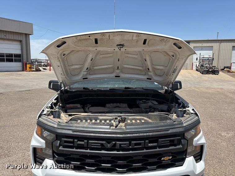 image for item FC2275 2024 Chevrolet Silverado Crew Cab pickup truck