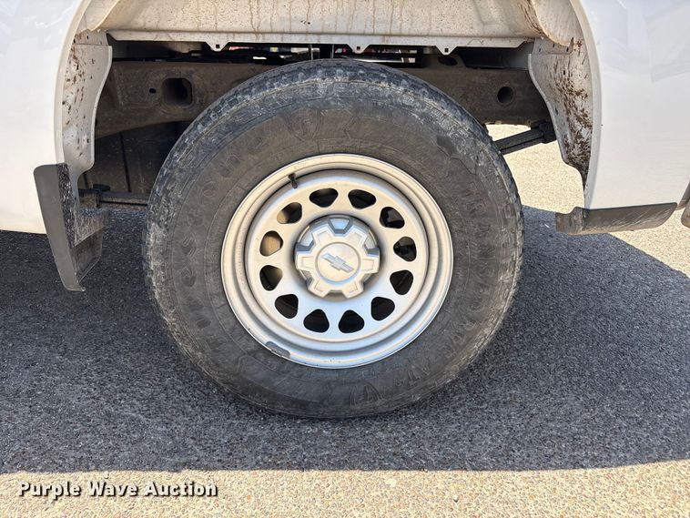 image for item FC2275 2024 Chevrolet Silverado Crew Cab pickup truck
