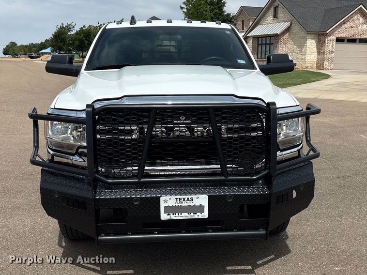 image for item FC2278 2021 RAM 2500 Crew Cab bale bed pickup truck