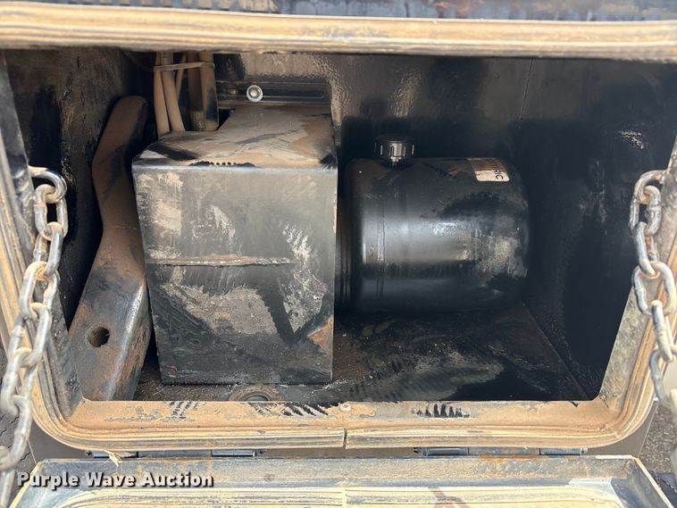 image for item FC2278 2021 RAM 2500 Crew Cab bale bed pickup truck