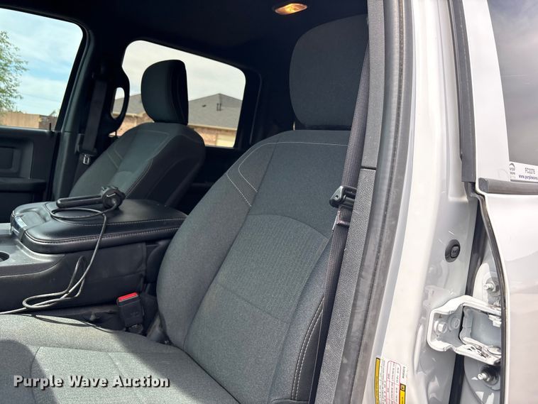 image for item FC2278 2021 RAM 2500 Crew Cab bale bed pickup truck