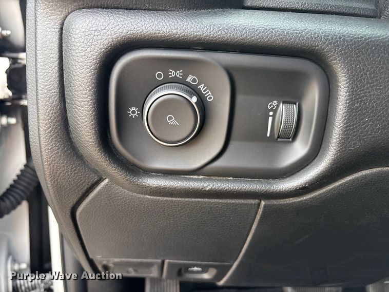 image for item FC2278 2021 RAM 2500 Crew Cab bale bed pickup truck