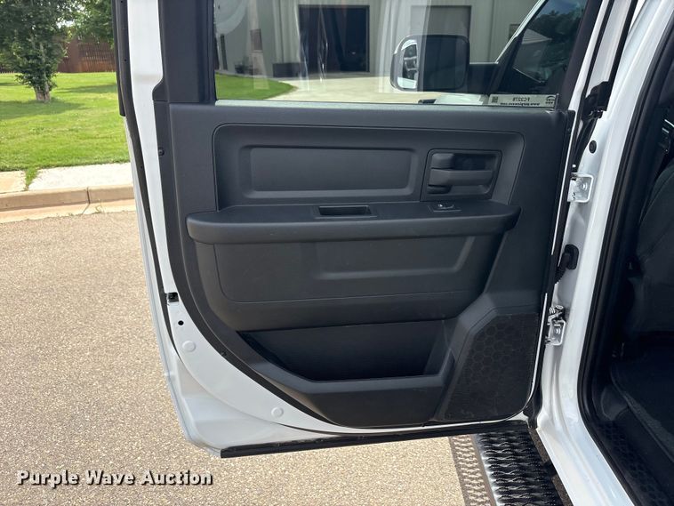 image for item FC2278 2021 RAM 2500 Crew Cab bale bed pickup truck