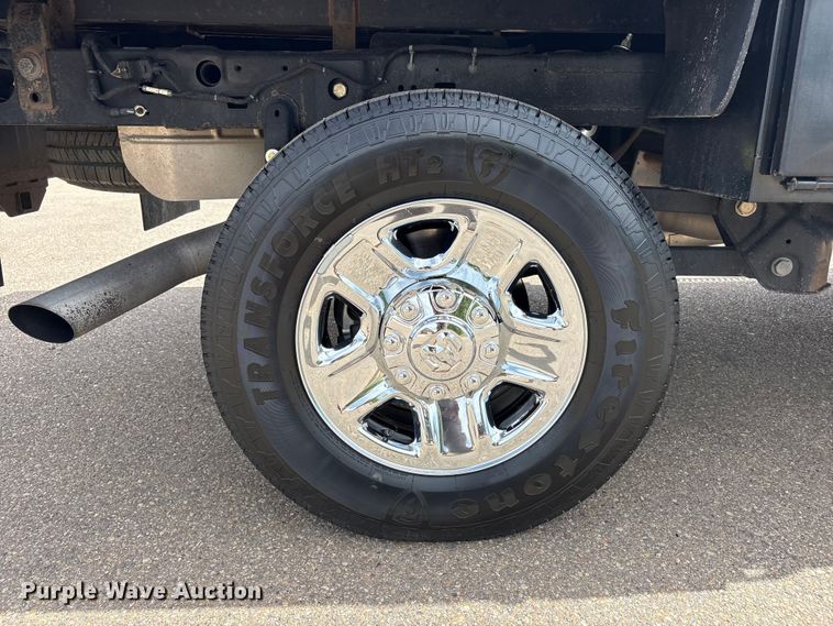 image for item FC2278 2021 RAM 2500 Crew Cab bale bed pickup truck