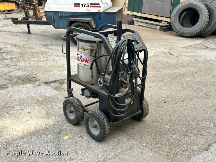 image for item FC2649 Shark Karcher Group pressure washer