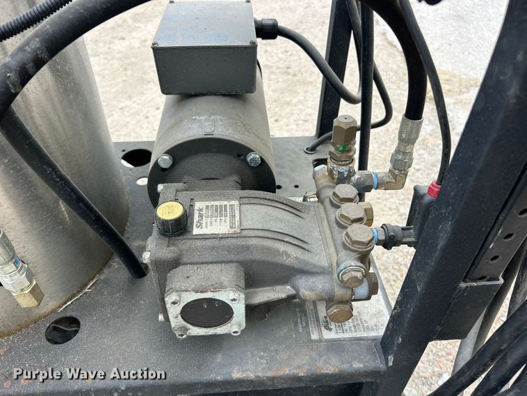 image for item FC2649 Shark Karcher Group pressure washer