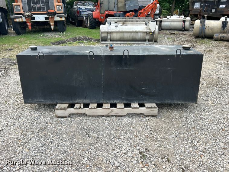 image for item FC2651 Fuel tank