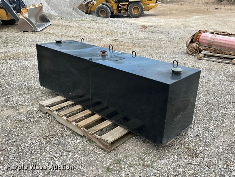 image for item FC2651 Fuel tank