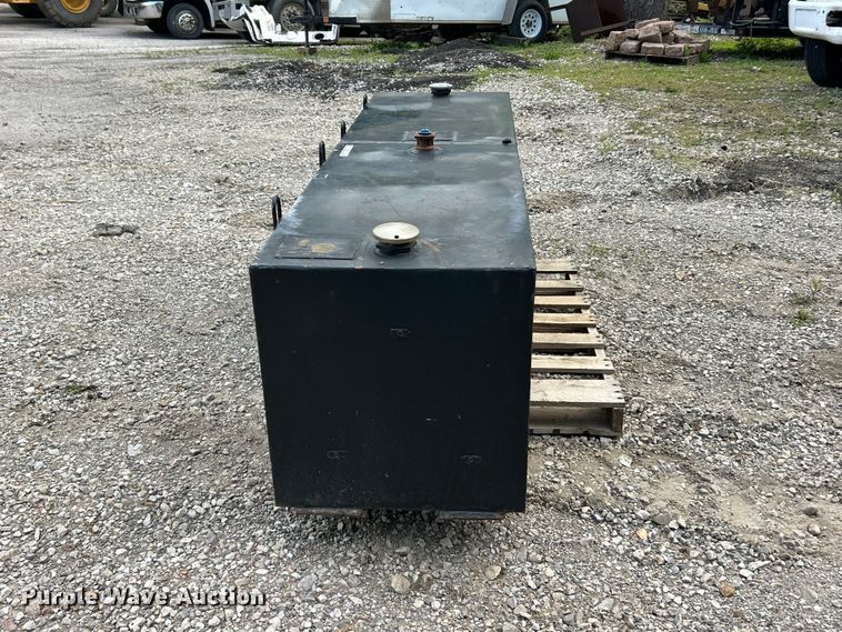 image for item FC2651 Fuel tank