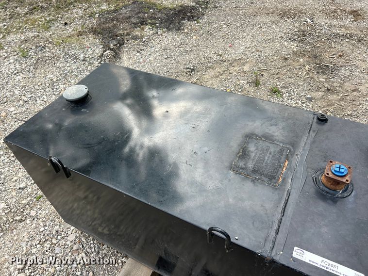 image for item FC2651 Fuel tank