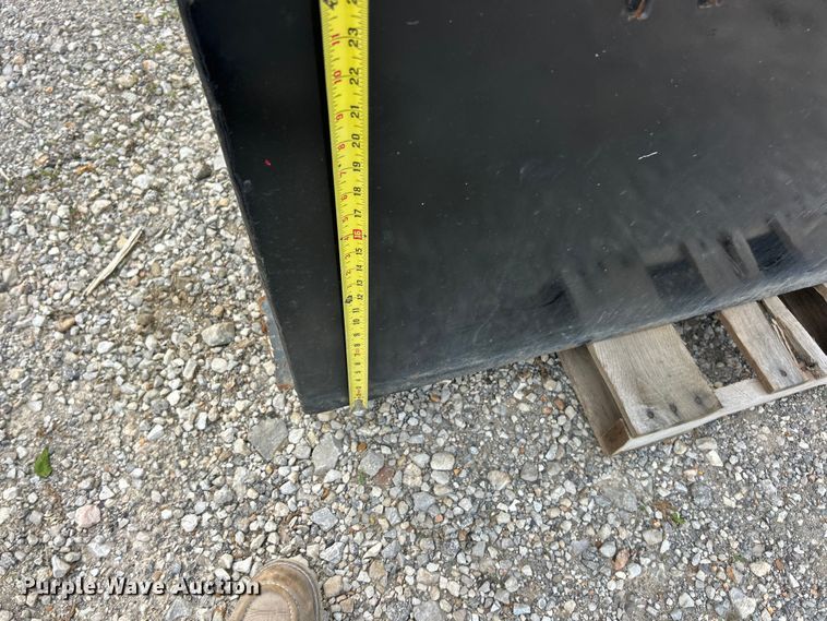 image for item FC2651 Fuel tank