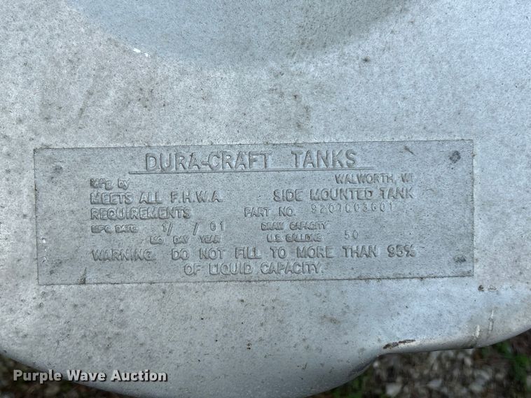 image for item FC2654 (3) fuel tanks