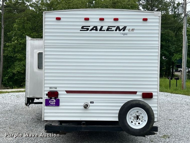 image for item FC2662 2009 Salem LE camper