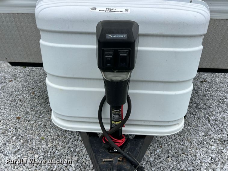 image for item FC2662 2009 Salem LE camper