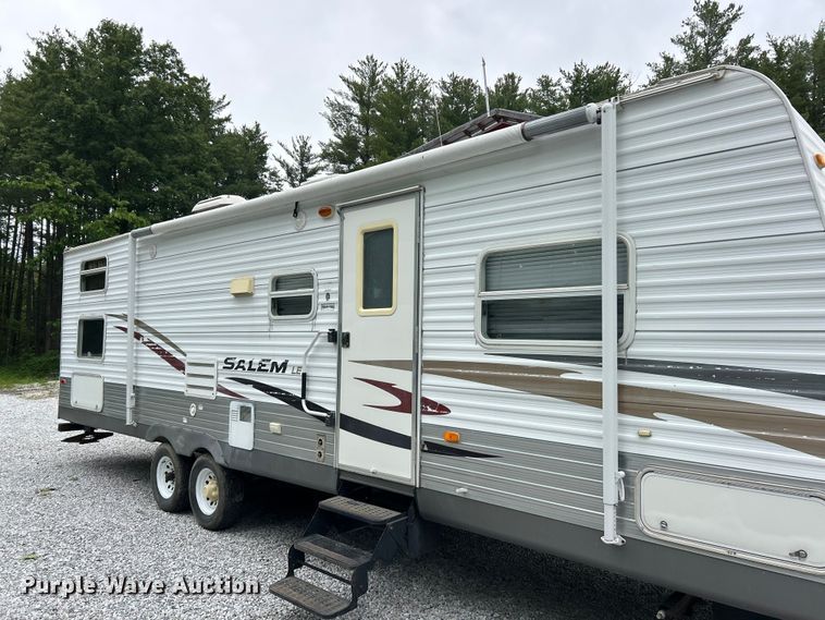 image for item FC2662 2009 Salem LE camper