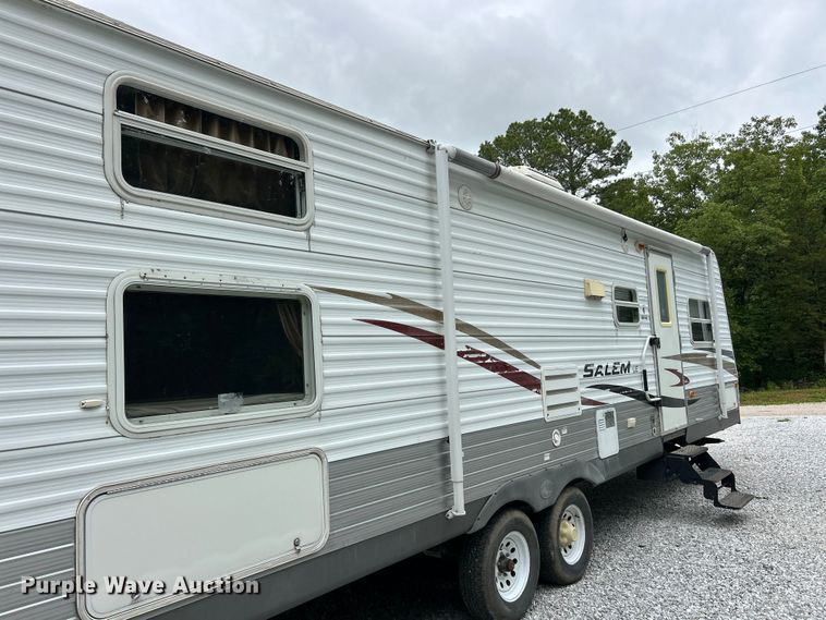 image for item FC2662 2009 Salem LE camper