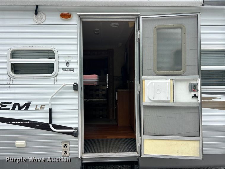 image for item FC2662 2009 Salem LE camper