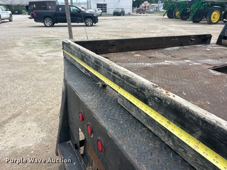 image for item FC2668 2008 Chevrolet Silverado 3500HD flatbed pickup truck