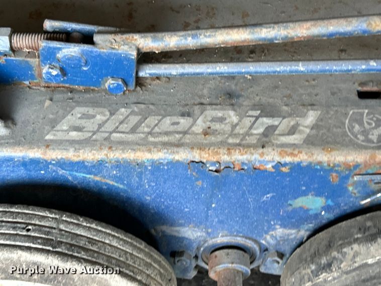 image for item FC2671 (3) Bluebird dethatchers