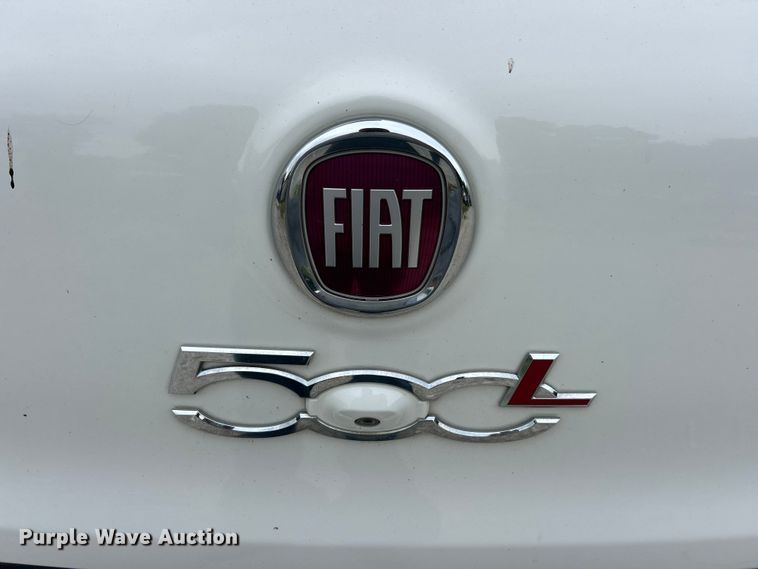 image for item FC2678 2014 Fiat 500L 