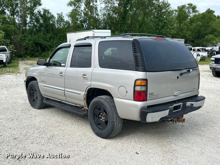 image for item FC2679 2005 GMC Yukon SUV