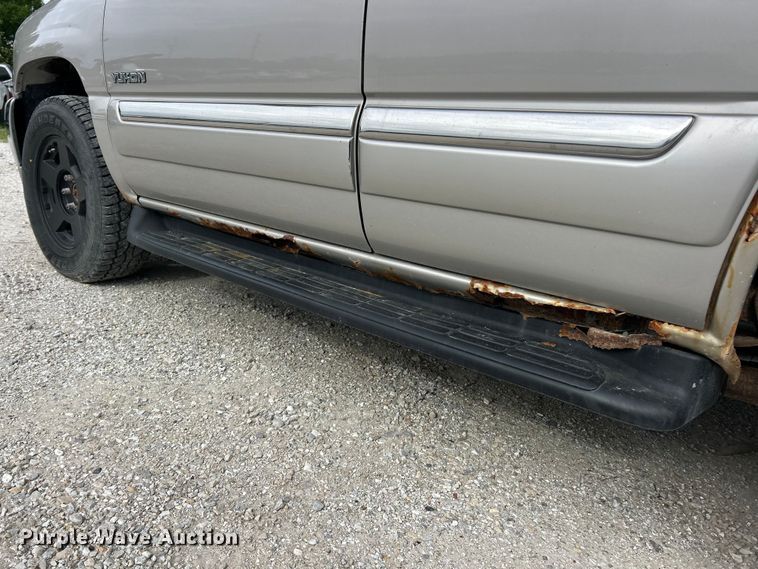 image for item FC2679 2005 GMC Yukon SUV
