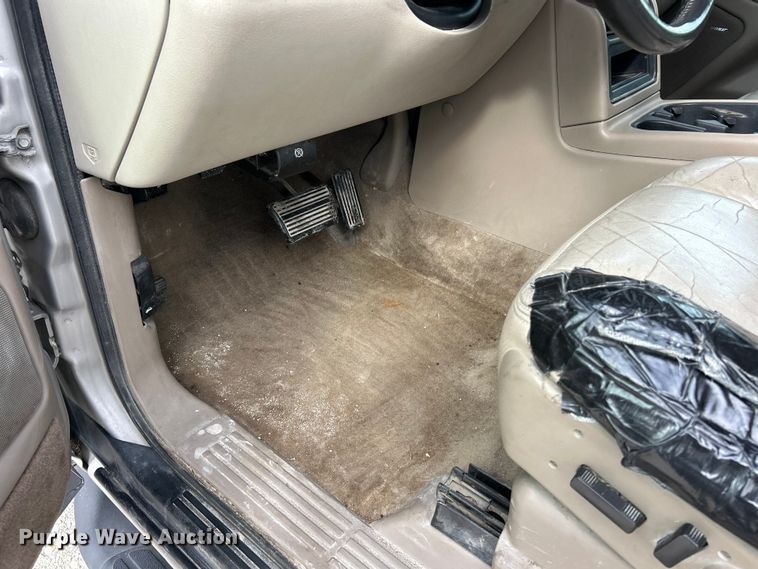 image for item FC2679 2005 GMC Yukon SUV