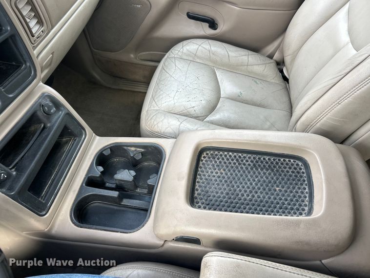image for item FC2679 2005 GMC Yukon SUV