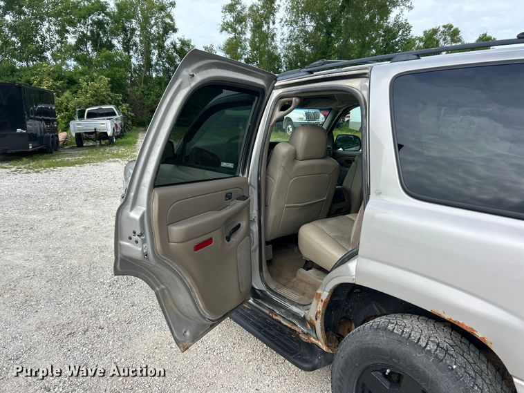 image for item FC2679 2005 GMC Yukon SUV