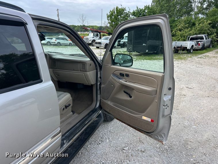 image for item FC2679 2005 GMC Yukon SUV