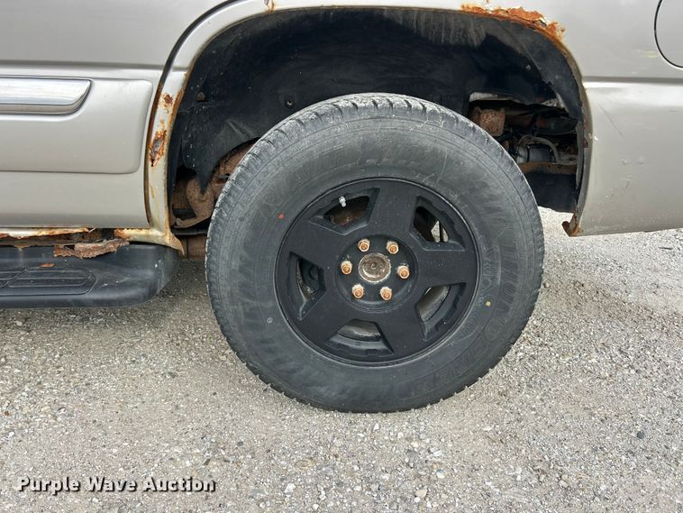 image for item FC2679 2005 GMC Yukon SUV