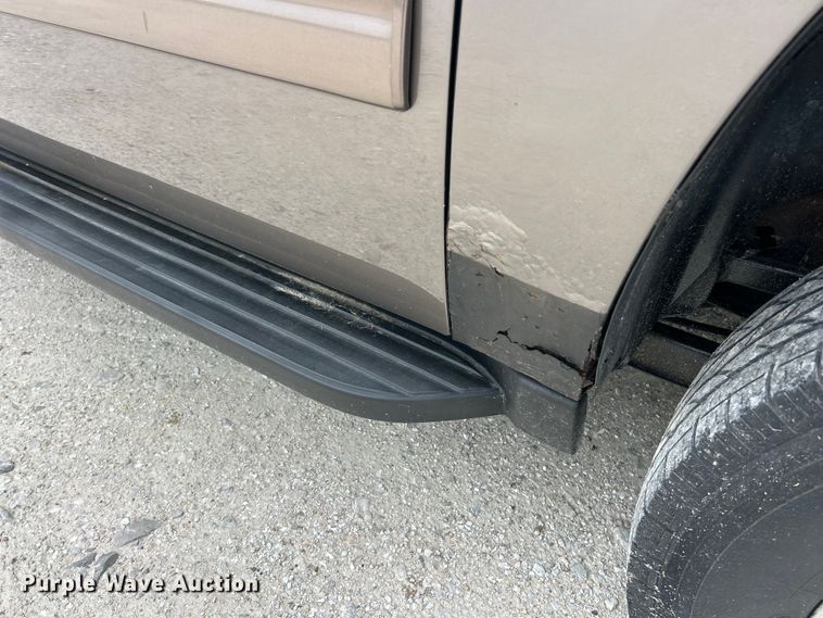 image for item FC2680 2013 GMC Yukon XL SLT SUV