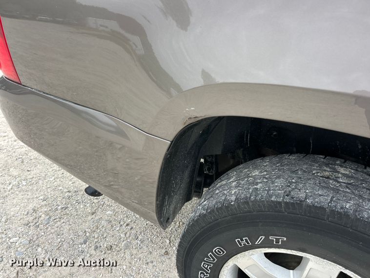 image for item FC2680 2013 GMC Yukon XL SLT SUV