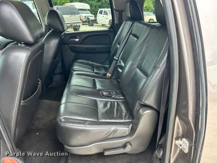 image for item FC2680 2013 GMC Yukon XL SLT SUV