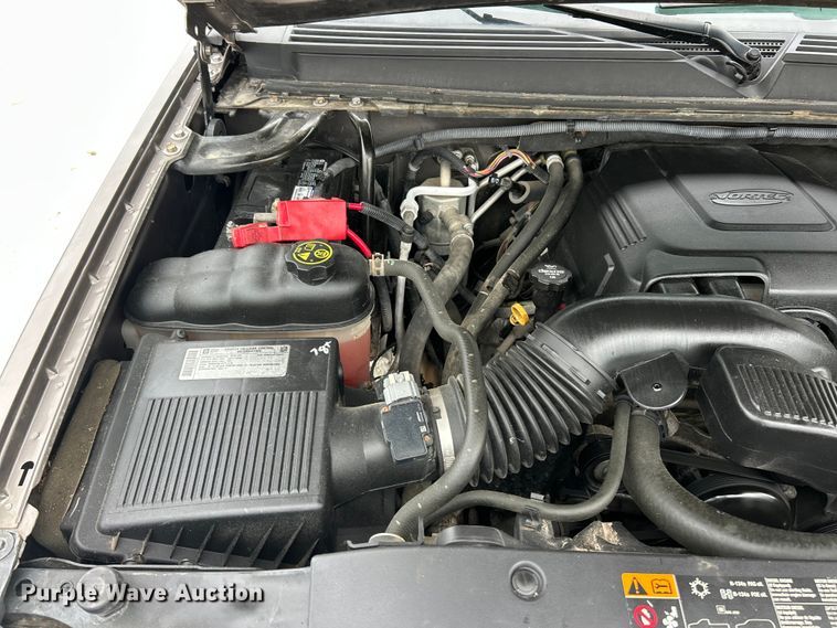image for item FC2680 2013 GMC Yukon XL SLT SUV