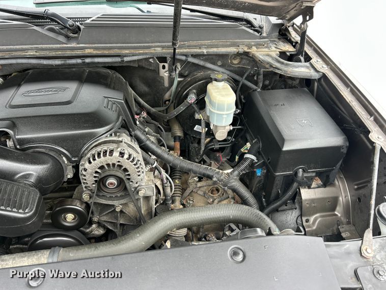 image for item FC2680 2013 GMC Yukon XL SLT SUV