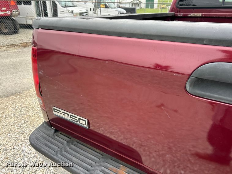 image for item FC2681 2006 Ford F350 Lariat Super Duty Crew Cab pickup truck
