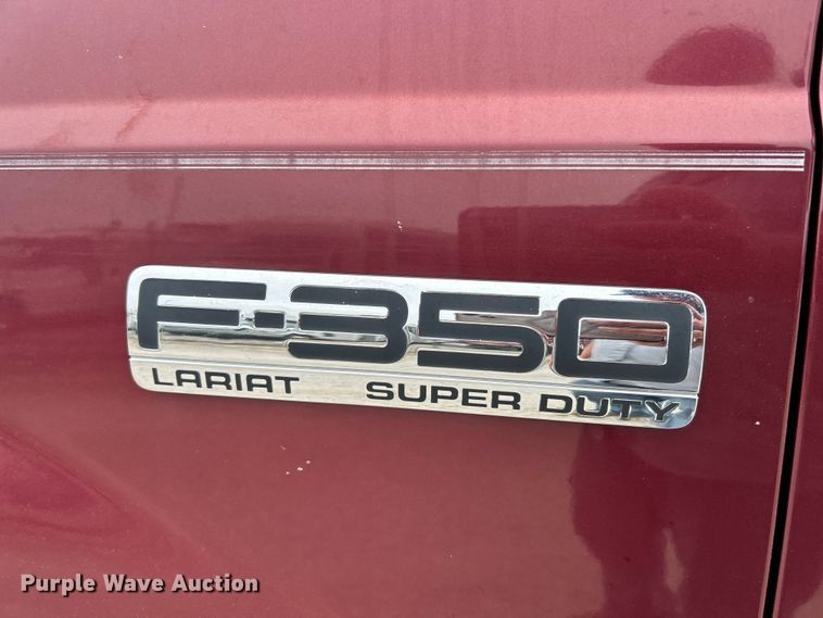 image for item FC2681 2006 Ford F350 Lariat Super Duty Crew Cab pickup truck