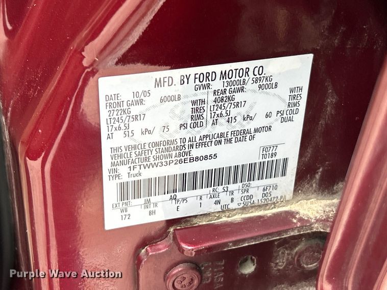 image for item FC2681 2006 Ford F350 Lariat Super Duty Crew Cab pickup truck